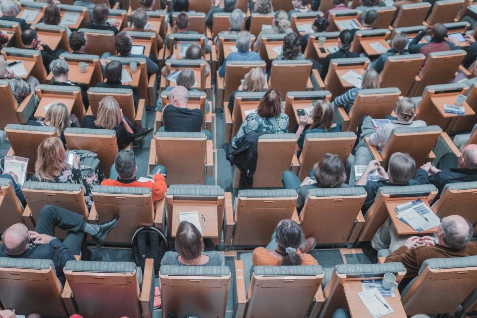 Ako spraviť z konferencie zážitok, ktorý si účastníci vyfotia a zdieľajú
